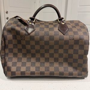 Louis Vuitton Speedy 35 handbag in brown Damier print.